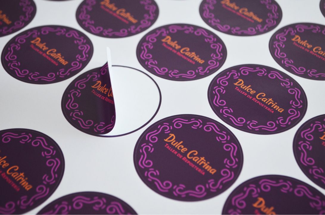 Autoadhesivos y Etiquetas